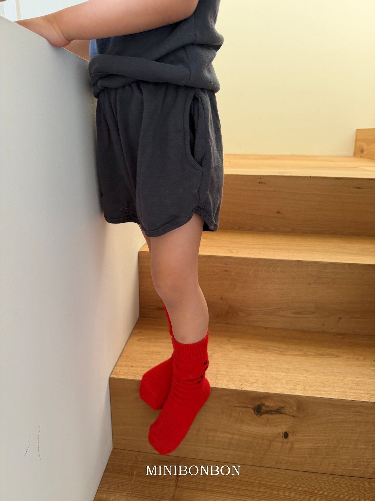 F34347C7-33AB-4974-86CA-6AA0C7300585