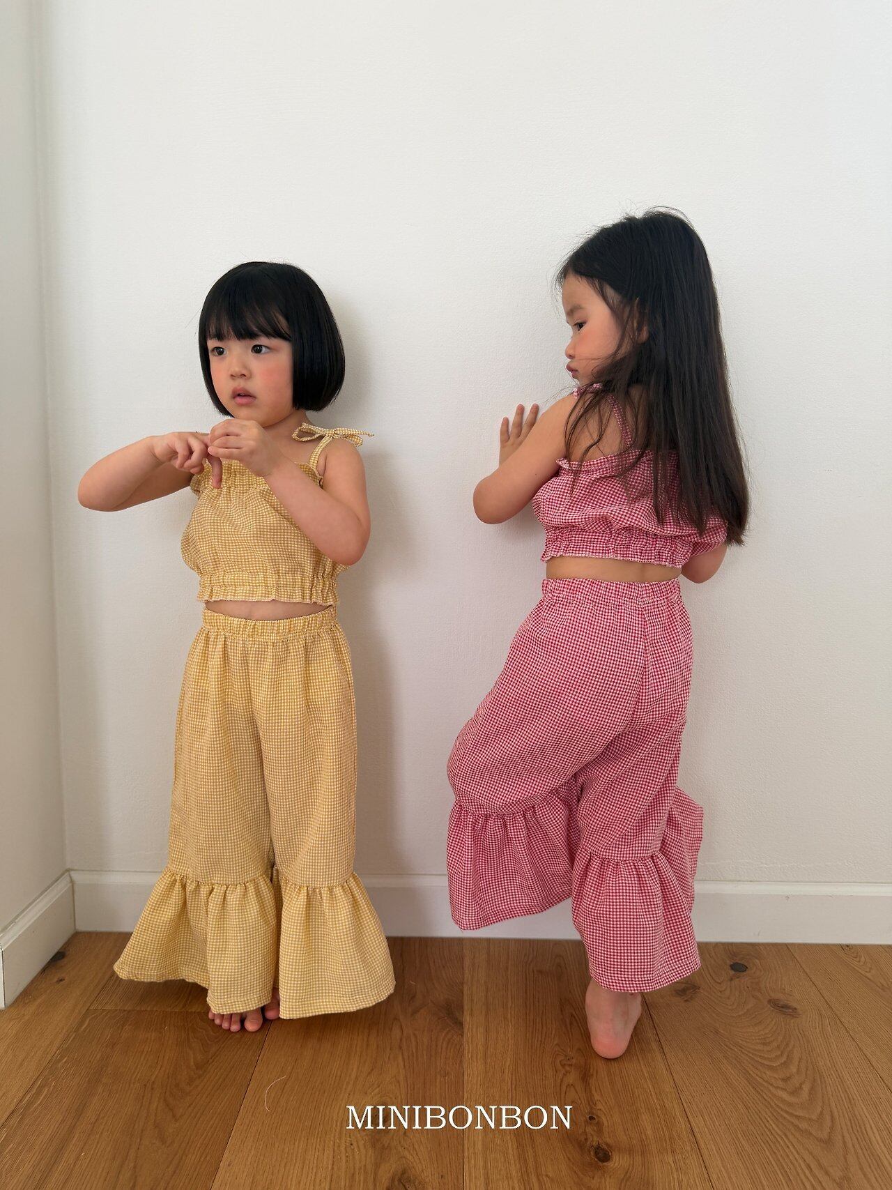 955694C0-5B2F-4B5A-A4ED-B113E1C9B19D