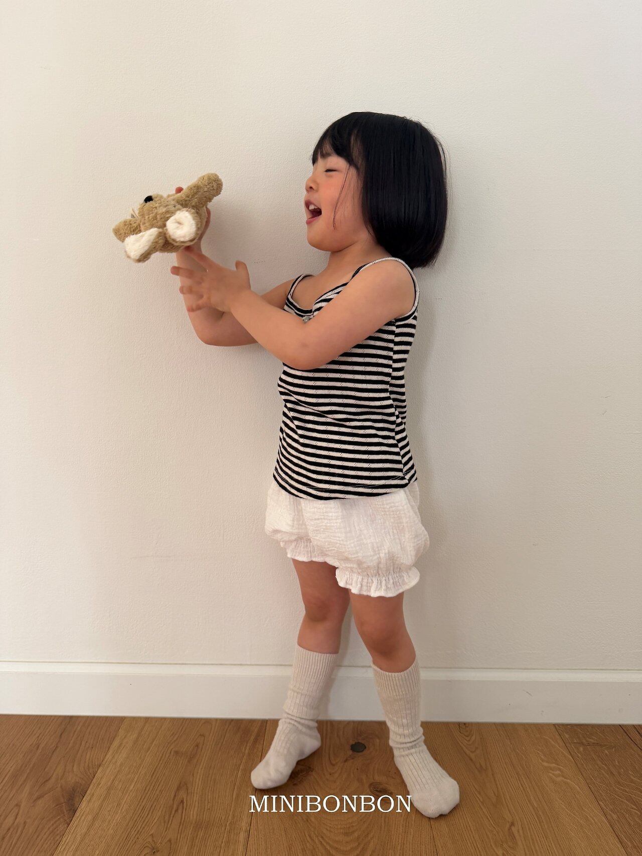 9752D684-BAAC-4E46-BCCA-6958C2C4F004