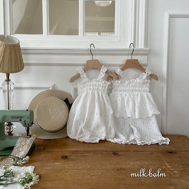 C5B41A87-6630-4288-8CF6-7CF3816C88C2