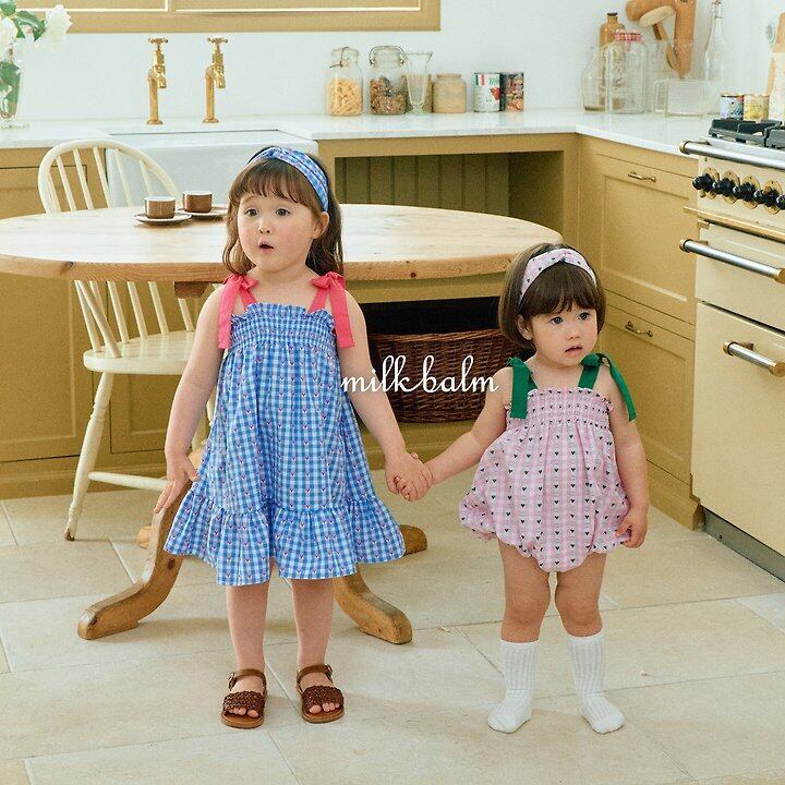 18694329-CA34-498A-AFA4-091342B00ADE