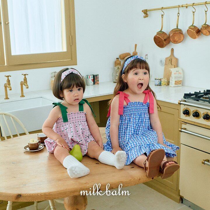 0DF42A05-D868-425C-AF80-CE4A286A75E8