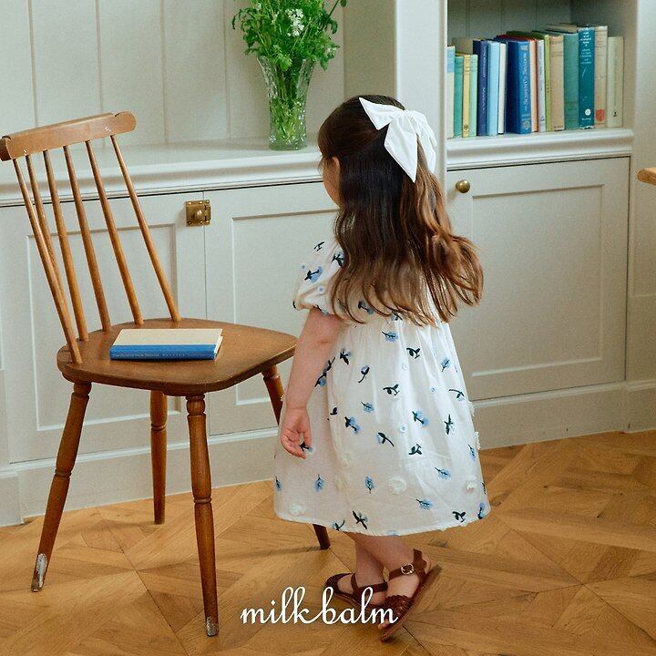 51376239-7C4B-4C25-BE5D-166DD669B1CD