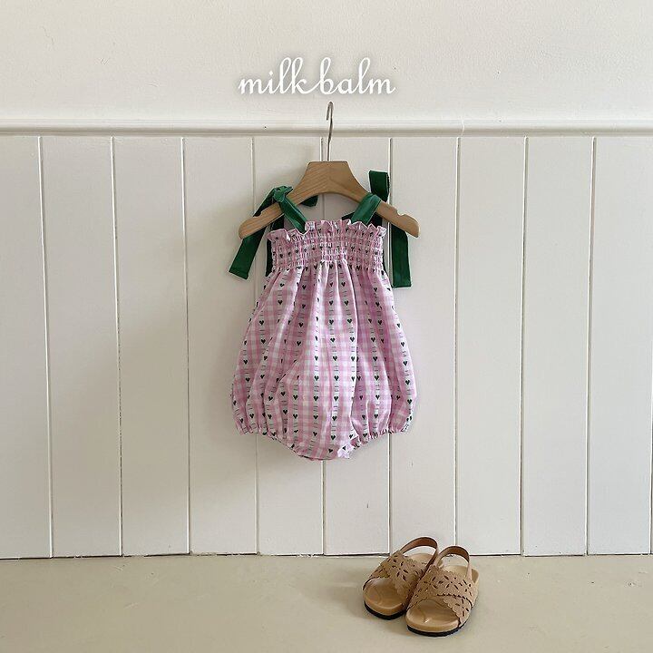 56BBF79F-629E-494F-8C44-ECB43A2D94A4