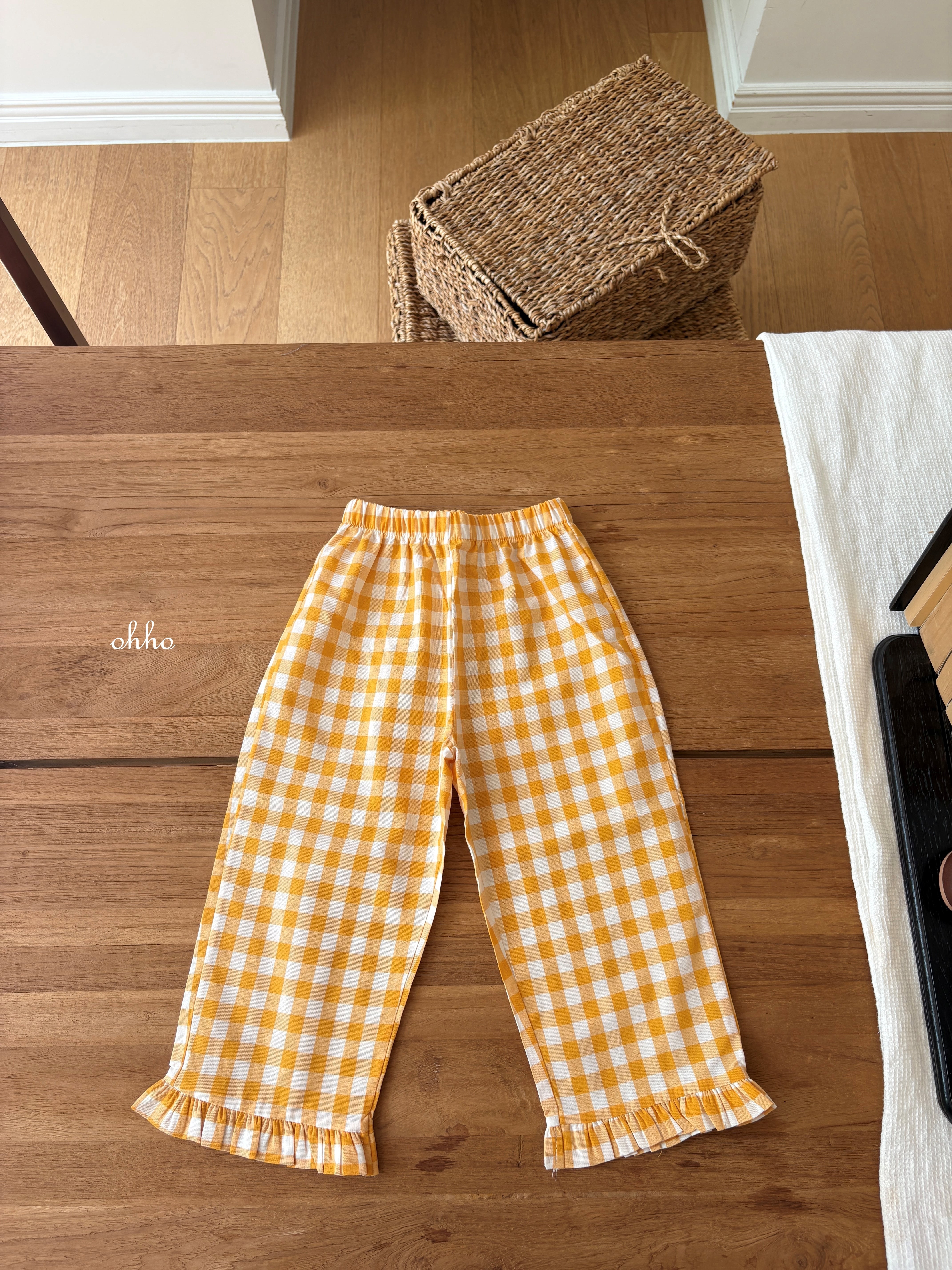 A0ED76A2-A1D6-4945-B39B-109FB7D0B32A