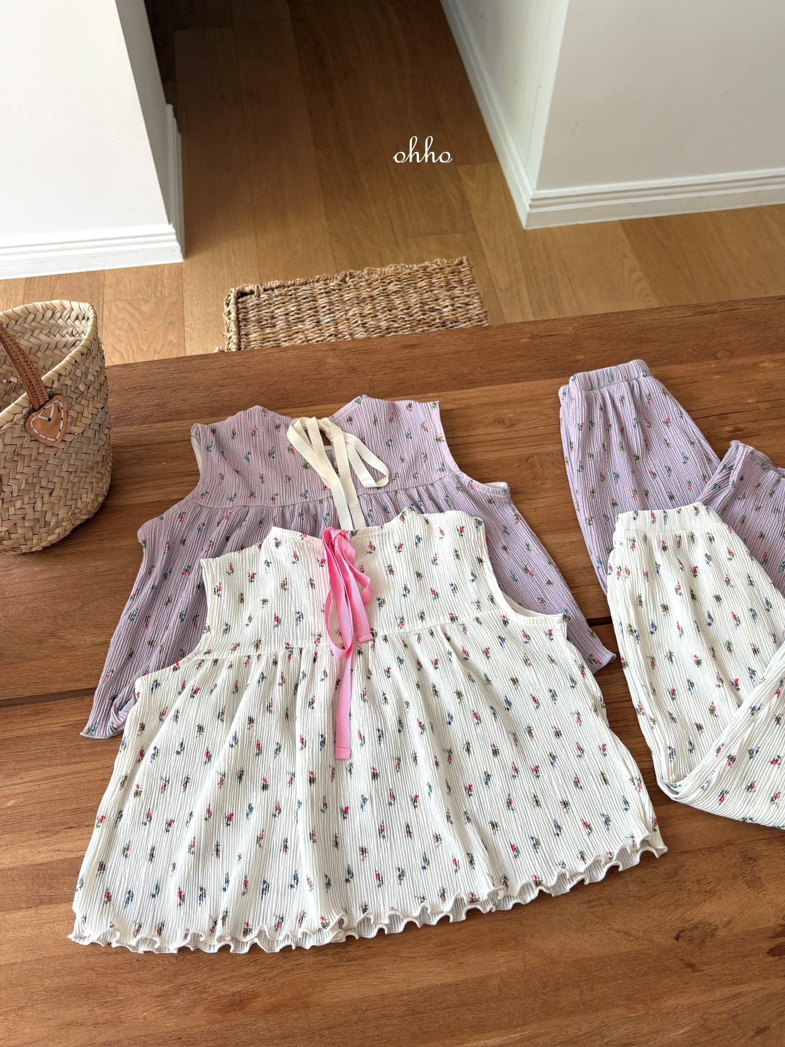 FECFD0F5-BD8A-4453-90C3-BBBB70640C1A_1_102_o