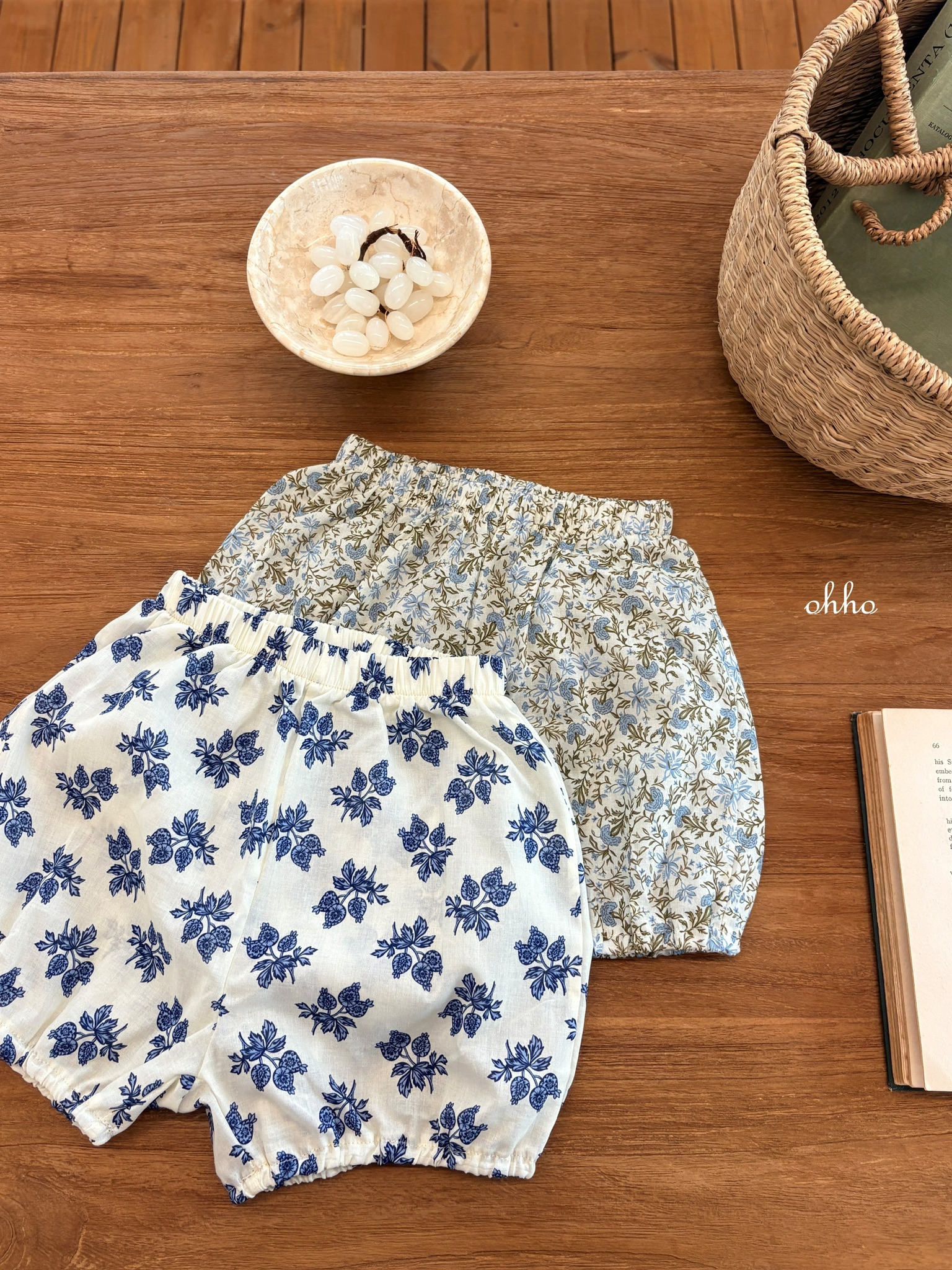 244F8A0D-0265-4D13-8371-A0F377B51962_1_102_o