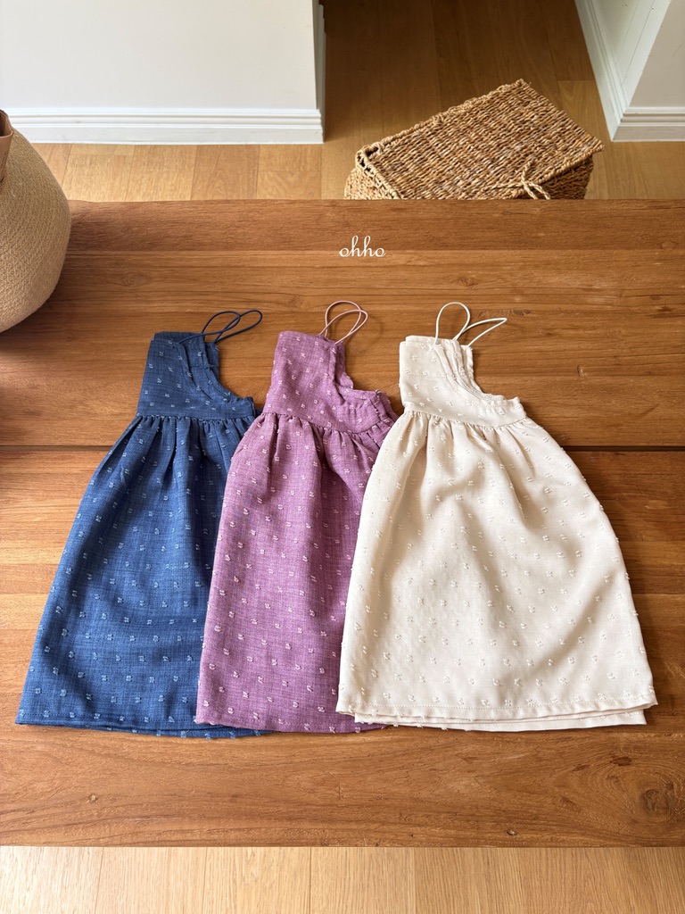 75DAF56A-522F-4CE5-8923-E736EA868A5B_1_105_c