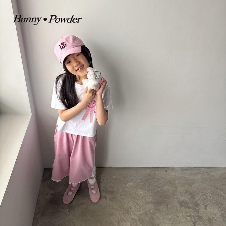 D3249E41-28F8-485B-AD39-52A0B2DC17B5