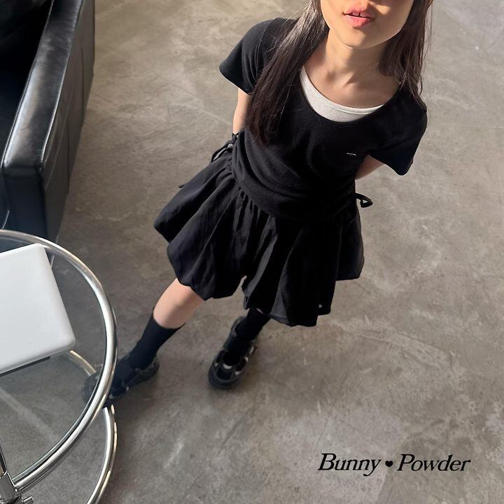 7624C3BE-2391-4B21-8707-418BADEBBD17