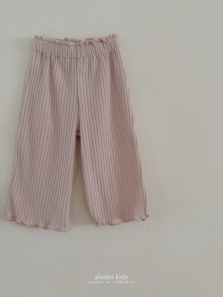 E858B6E4-D505-4AC1-8347-558C85C447EF