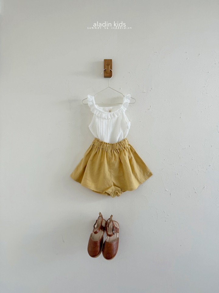 FC1959D1-B6E9-490F-B36A-E4A4A2AF6402