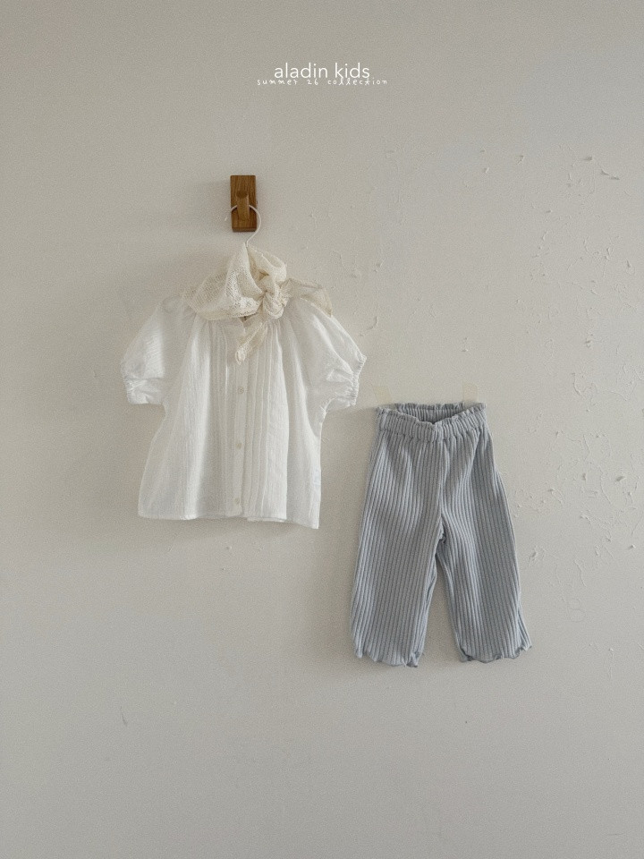 07E130D5-CF9F-4ECF-82EF-44795BD1355E