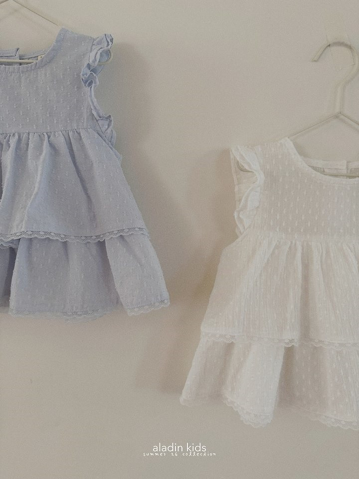 AB5B9F1C-8E51-409D-93B5-5866BB33C37D