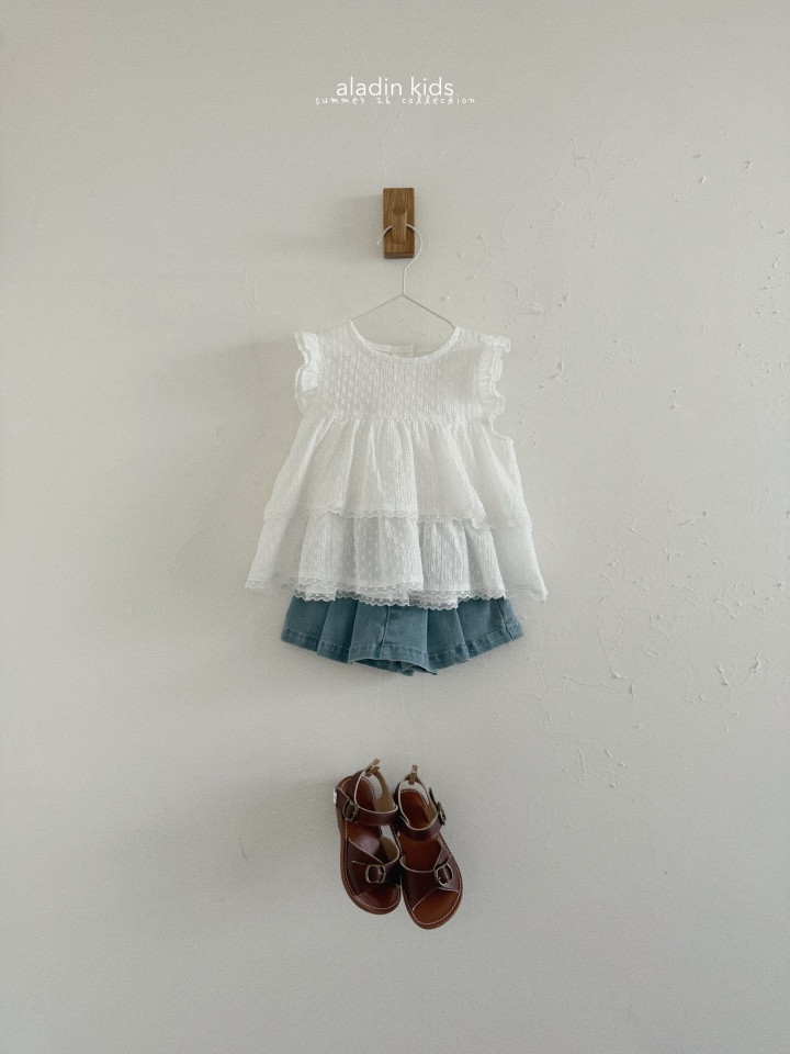 019B9BB7-3981-4BF8-97D1-5ADD73E62BC4