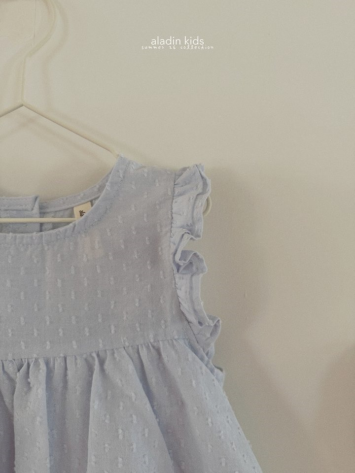 7B2A71FF-B9A7-40BD-BAC2-5A4732D9B923