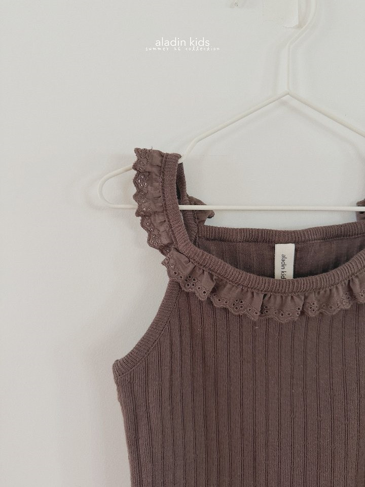 4A92A355-ED8E-4405-B7E2-45D724197A71