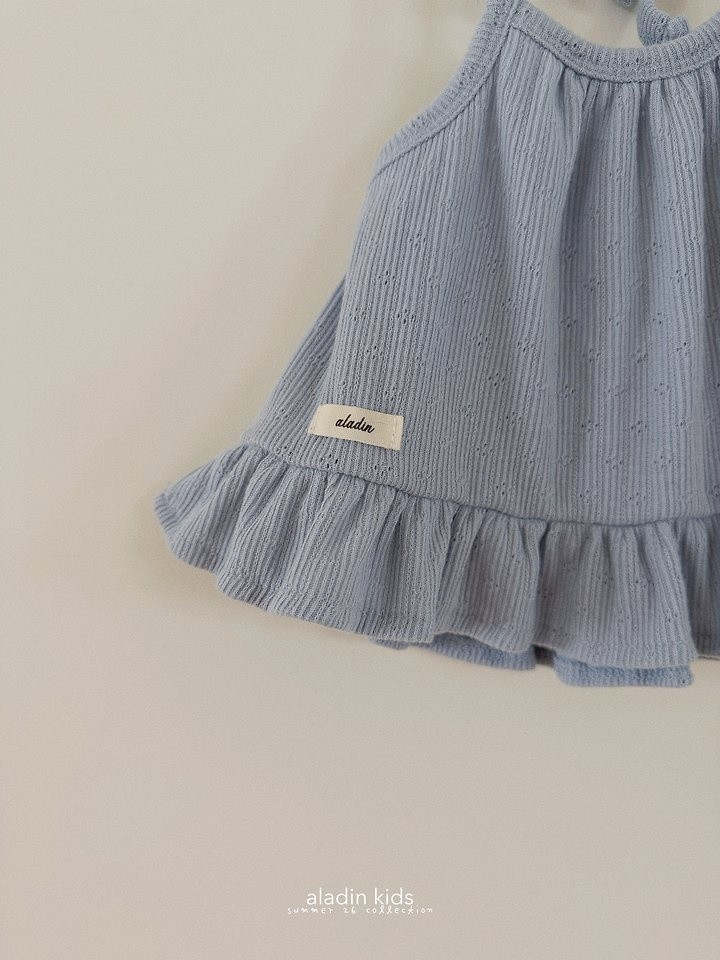 59CFA034-F3F6-43FB-BA14-7A547073E06A