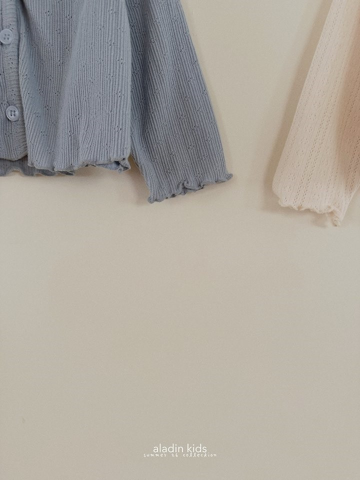 5C621705-4849-4FC8-8961-A66CBF469A6E