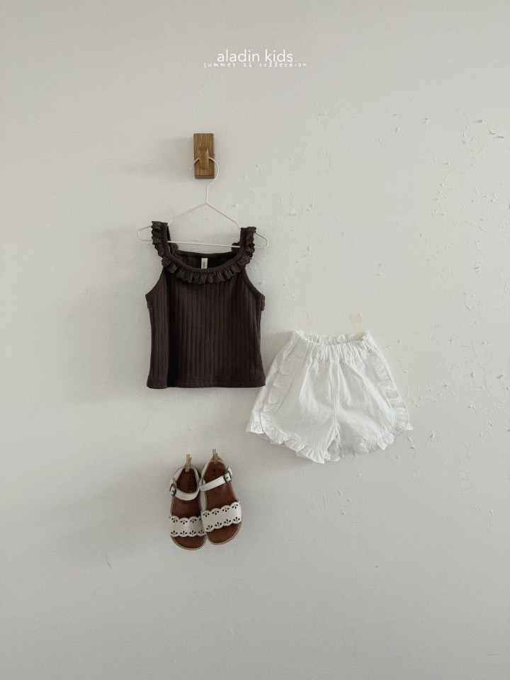 EF96885E-1CA7-4C1F-B056-4500E3B69247