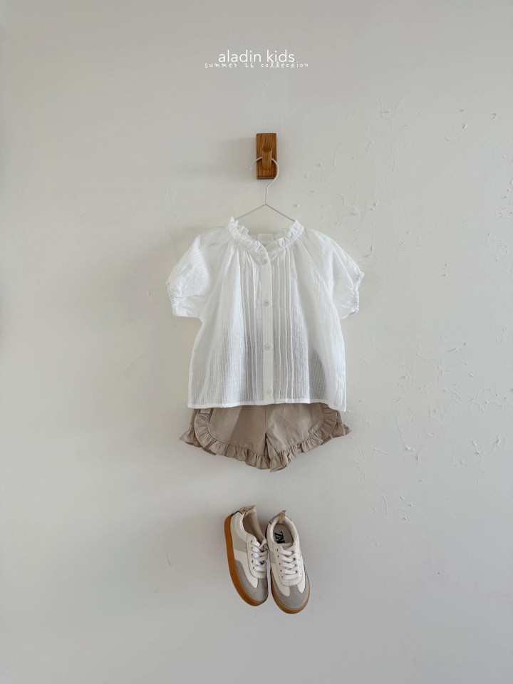 571530D7-408B-483D-9342-1C7CDA82119C