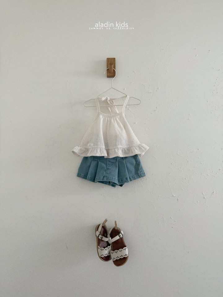 DF44F756-2F79-45B7-9CEB-FD8E6BDDCC31