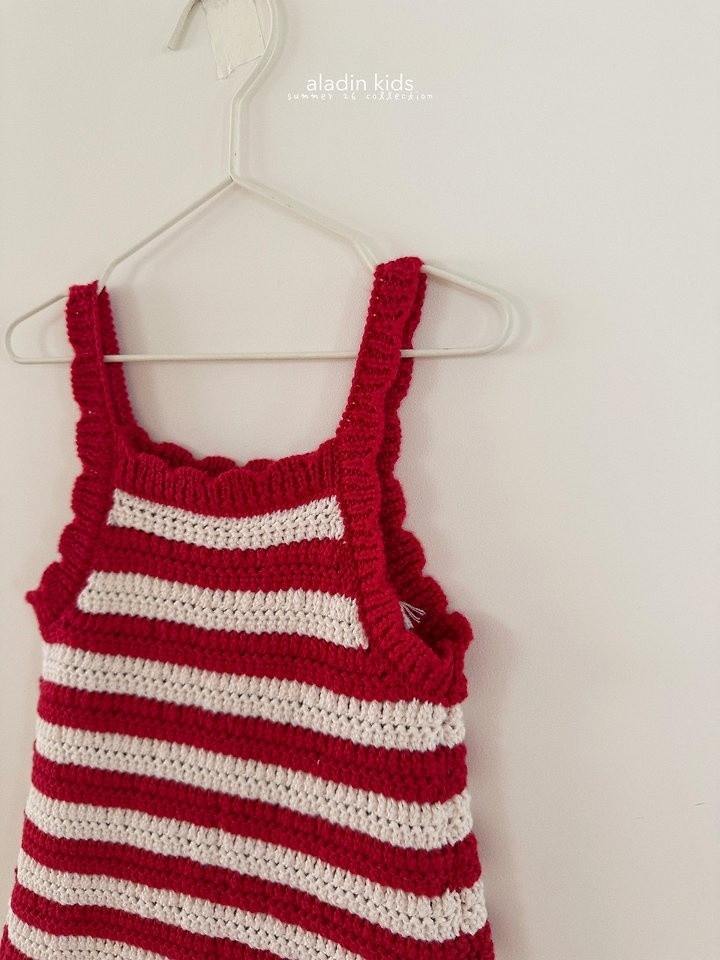 9E3506BD-83F2-4998-9209-1E73BB60F2B6