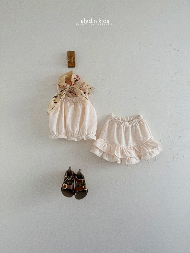 FEADAFAD-4D38-40F8-81BC-237140DD7D4F