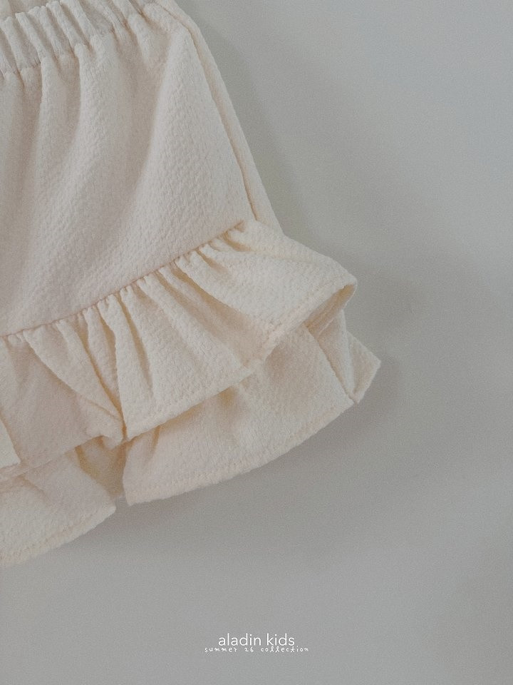 C7D6C9CF-5FC4-456B-AF44-6D6F75AD4034