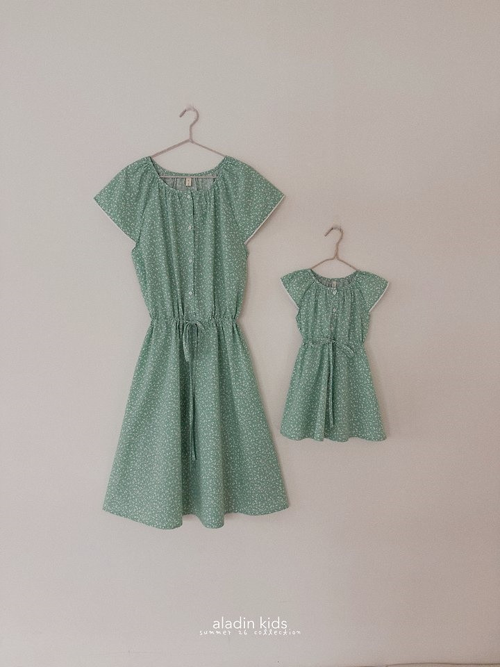 2FBF36C6-FD6E-4DBB-8FFB-21438FC8B8B1