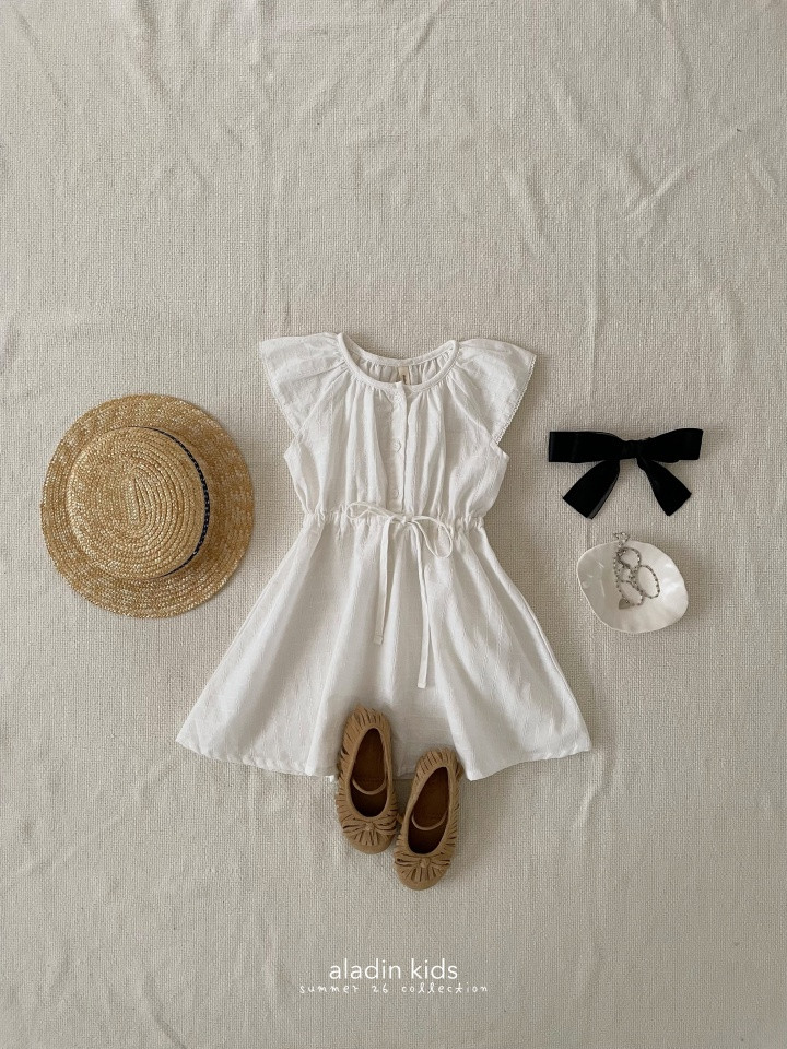 D11DCD8B-8D8B-4838-8337-389FDA44616E