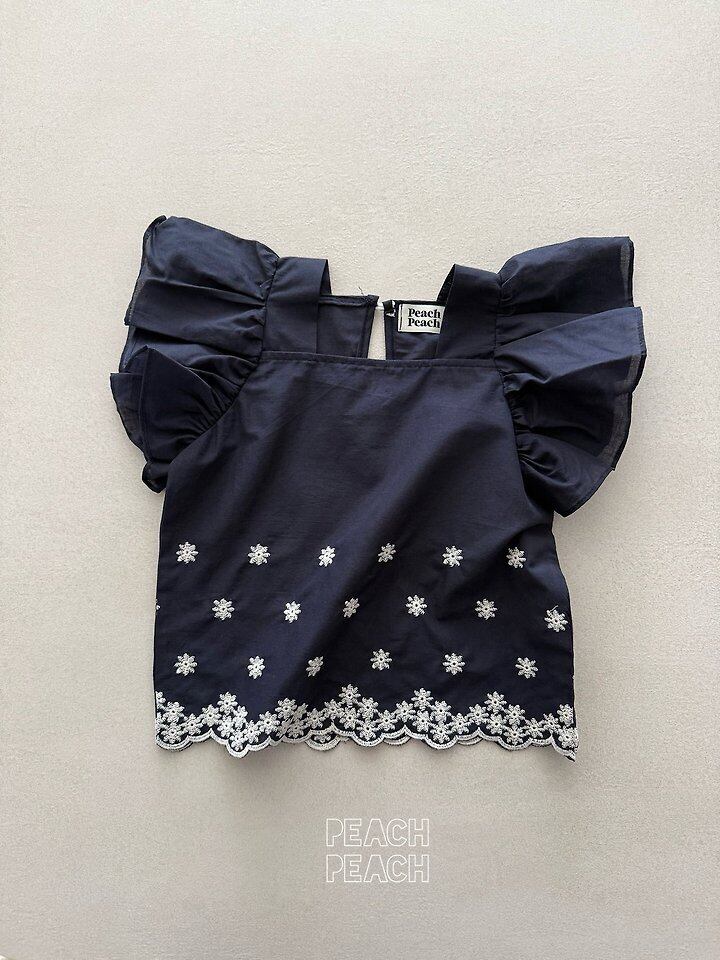 DB3B0A16-C87C-47C6-B3A0-C9EE49013C1F