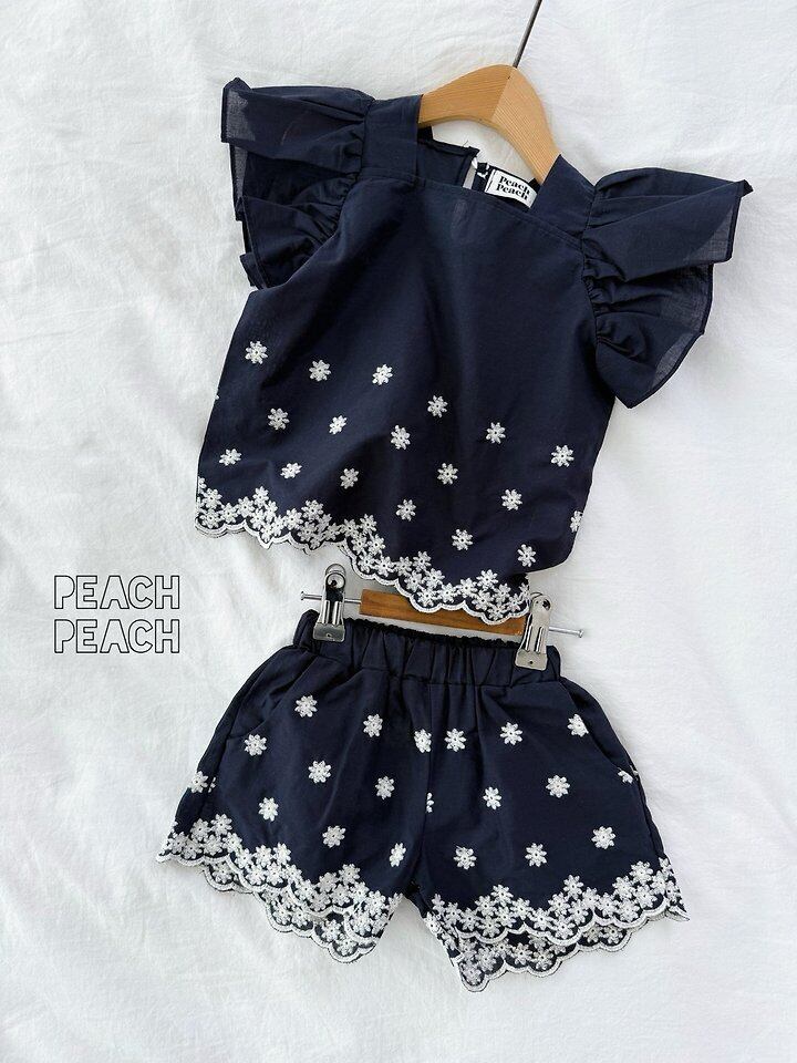 0039152E-FFAC-42C6-8A2B-4D3EB2BE6985