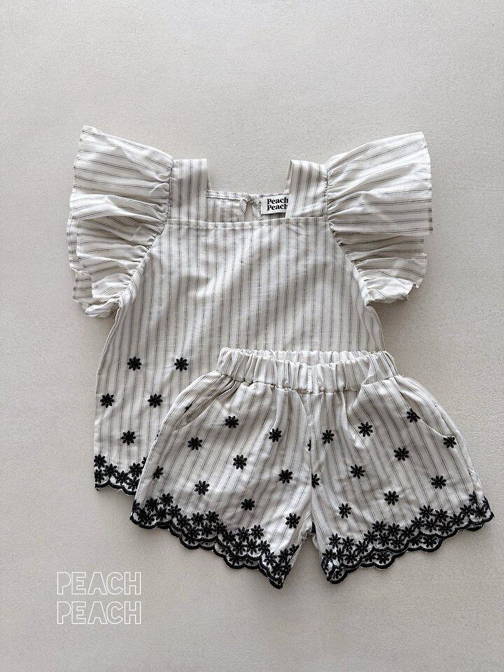 CC0E5D96-F622-42F1-933C-A5A59BD4E68A