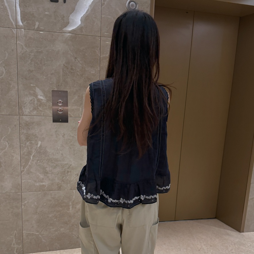 C065D6A8-E820-4E43-95E7-9D99E6633C4B_1_105_c