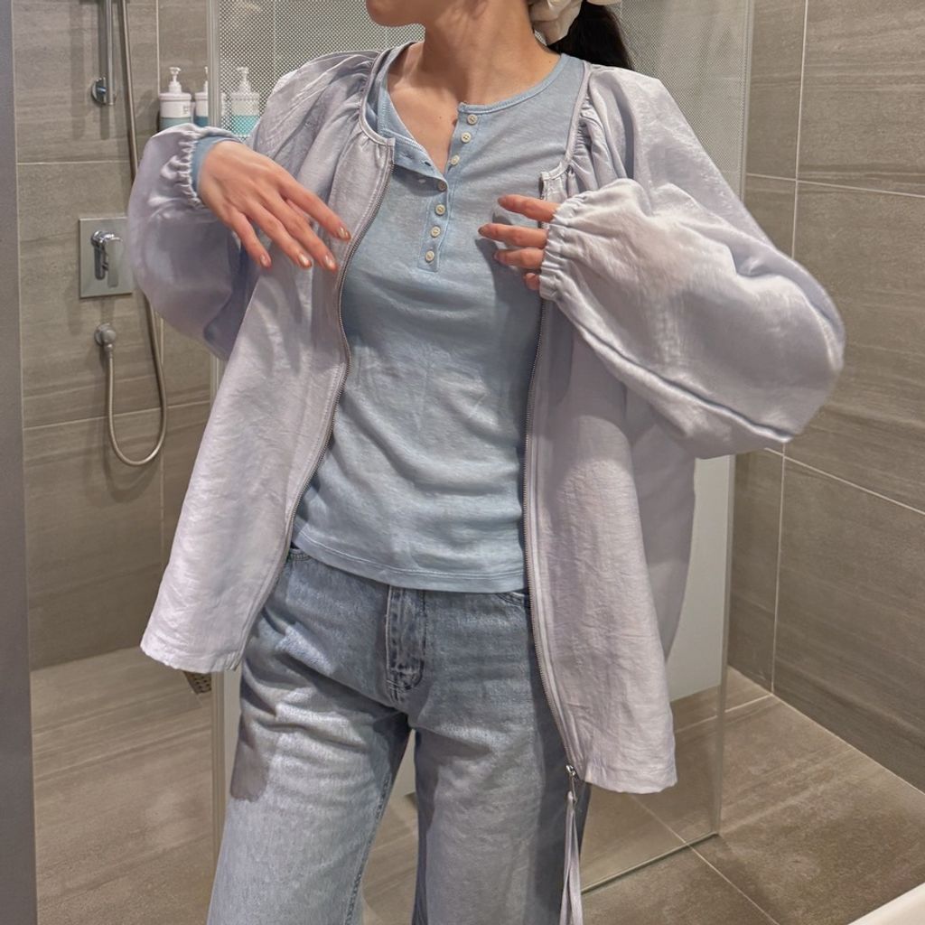 9D27AF19-E89F-49AF-AAEF-7A4AD0707A29_1_105_c