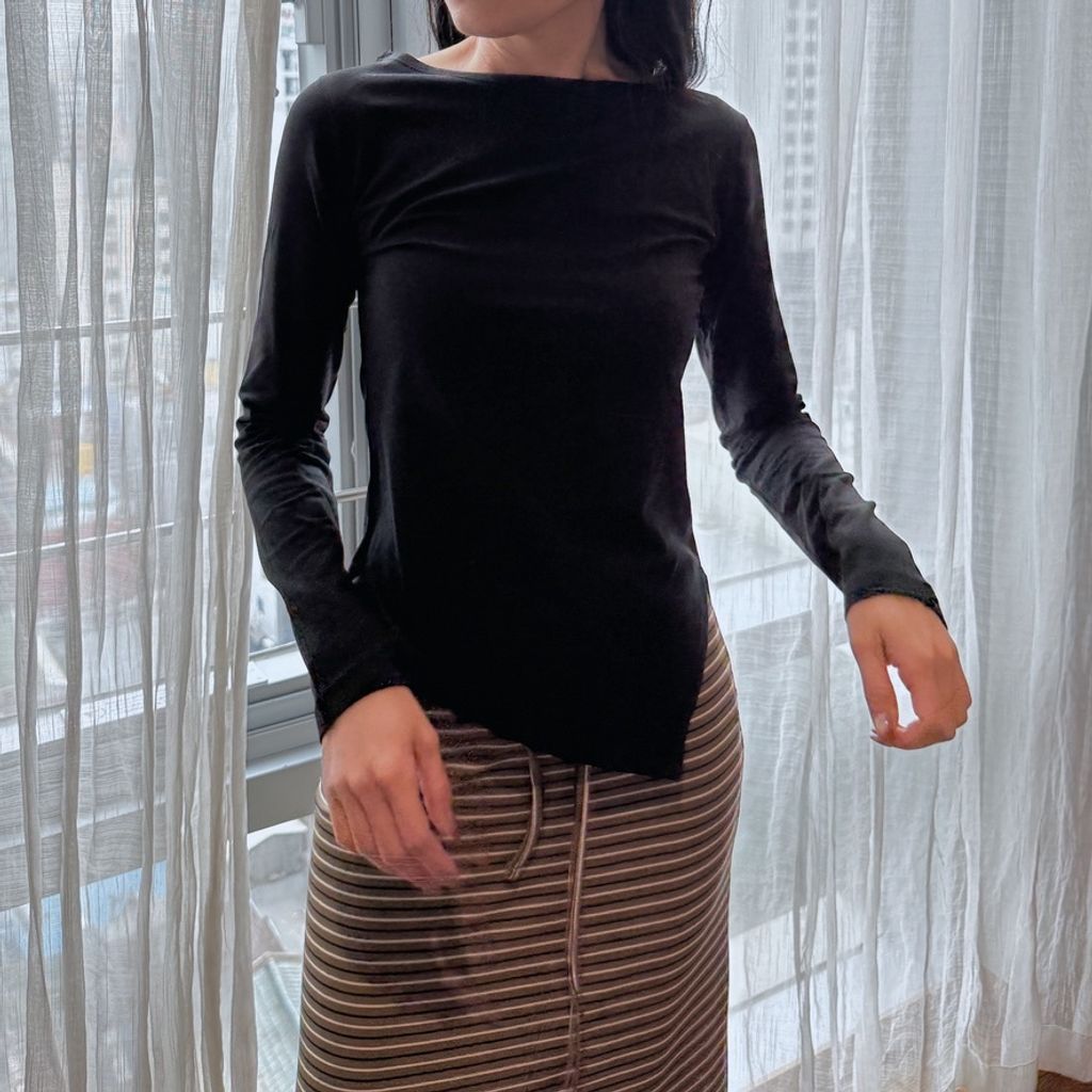 A2AE851A-9DA3-47E5-B93A-83EB0036BE2E_1_105_c