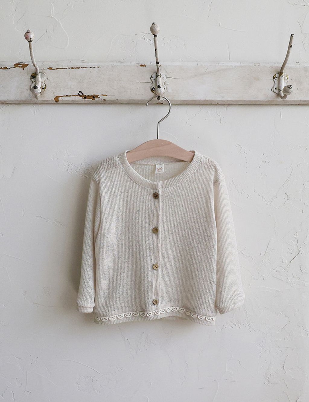 E854577A-37FC-4ADD-86BD-5F80D9D7EB12_1_105_c