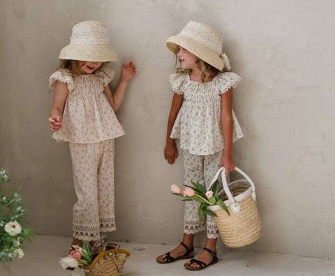 09069DB7-DA6B-4902-80AF-FB9D8D97AC5D