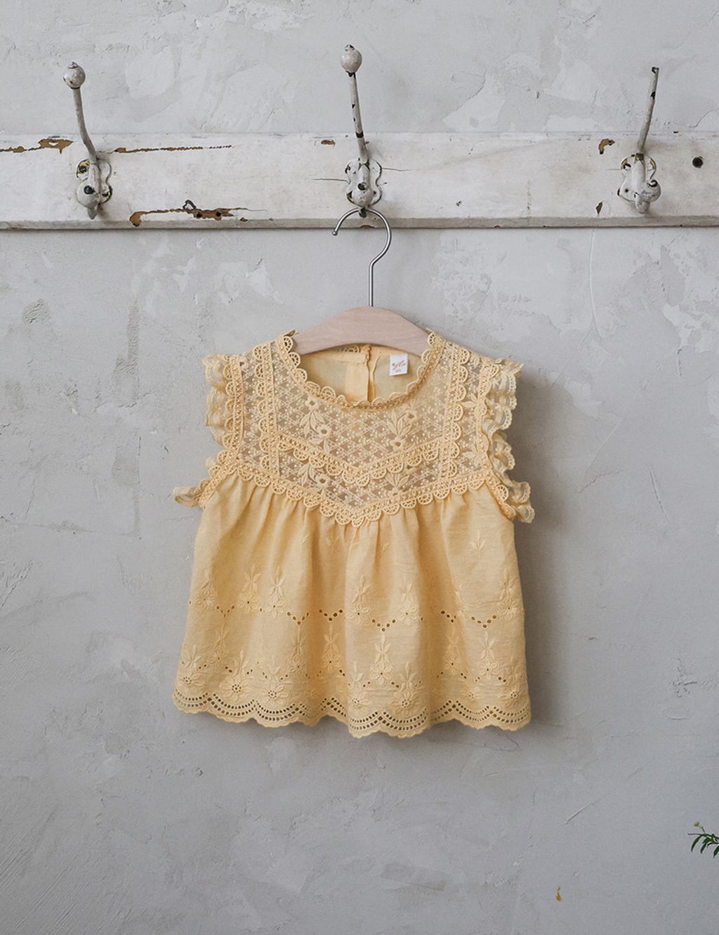 3E417B1C-7493-4D4A-AD14-DCBC8510BA97_1_105_c