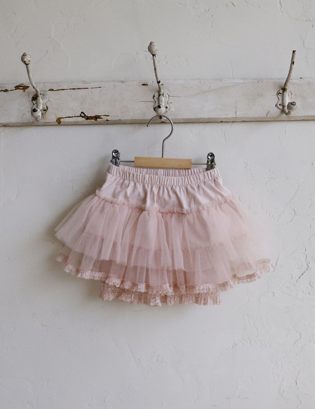 B59962D5-BFF1-42E6-932A-28C9D5572DC8