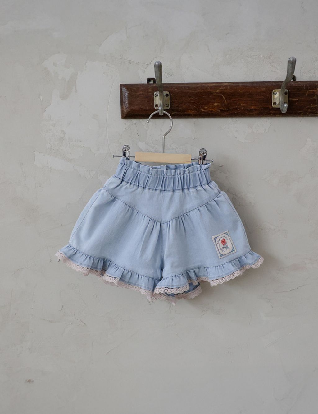 DF296784-A753-44A9-9FB7-713E589442EF_1_105_c