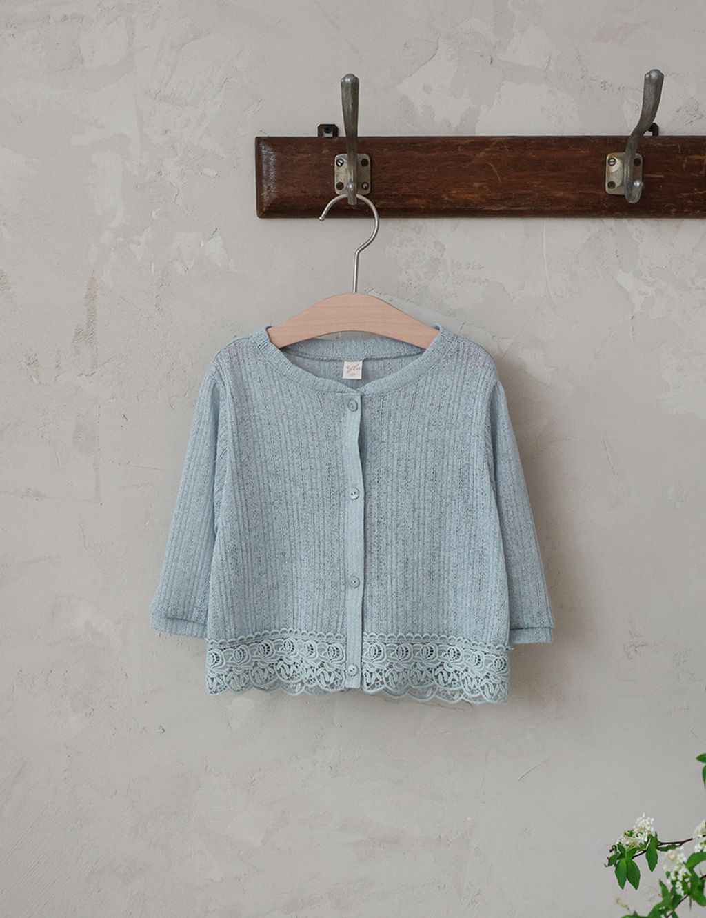 4E67711E-E2D8-4224-B9A3-E1BA14D0C1C9_1_105_c