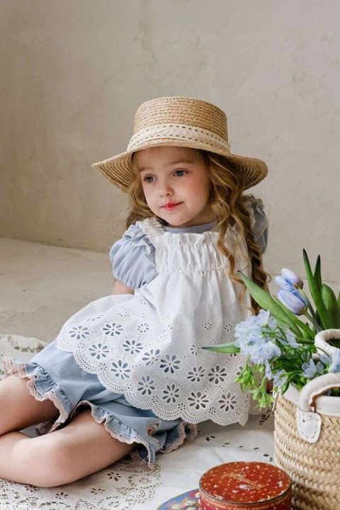 DAECF00E-4323-474B-B749-497D95D453AD