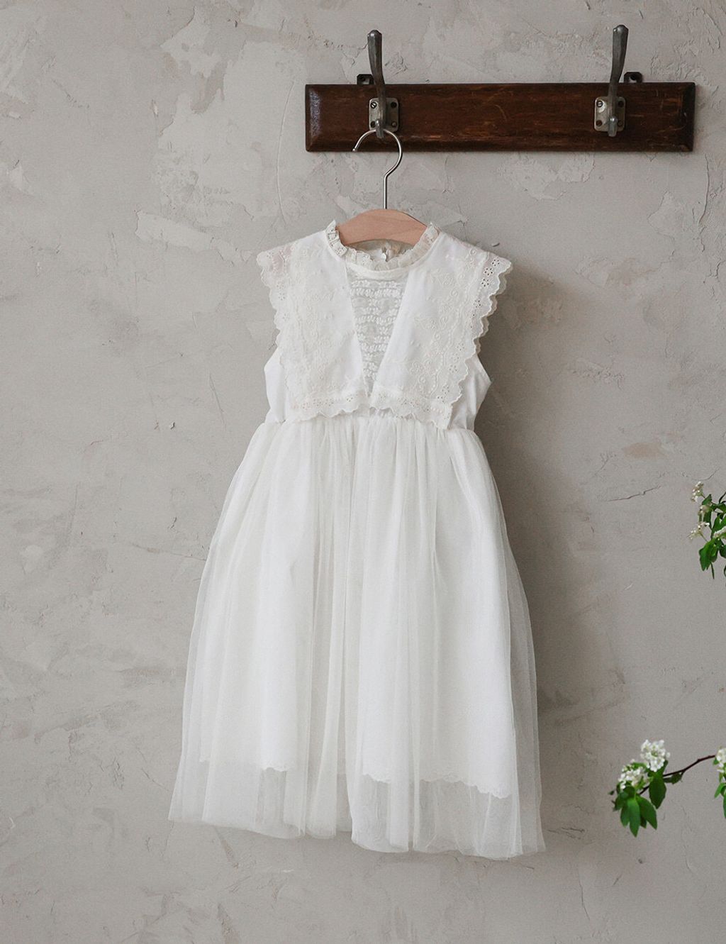 ADFA6369-A1B2-4F25-A603-A7493B57761C