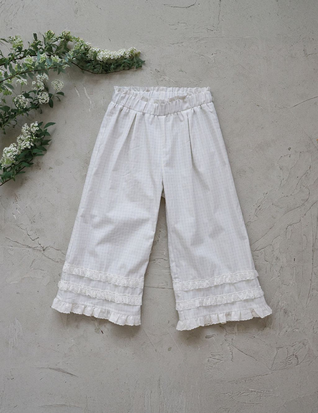 AE5C223B-76F0-4C60-AD6B-F5BA170C9B70_1_105_c