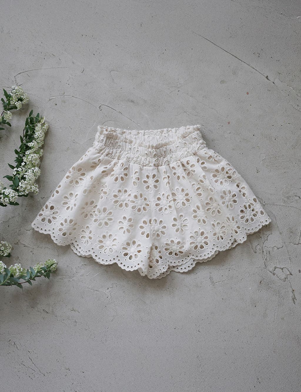 2E9192E2-FB52-4D42-99C2-BCC31D4AA41F_1_105_c