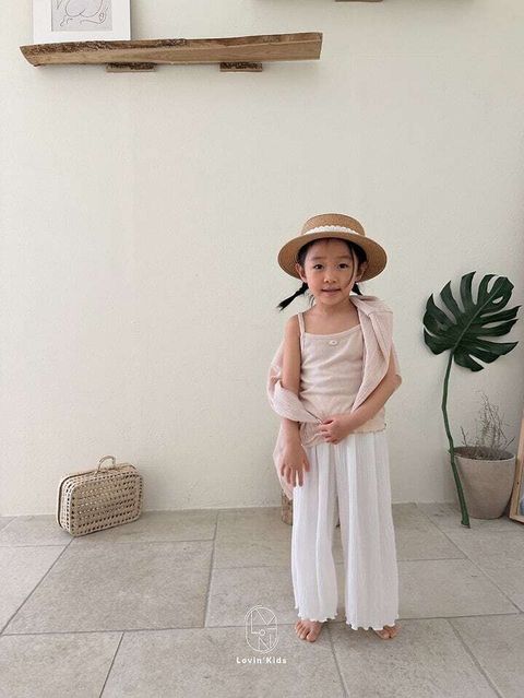 D9BCA06A-EEF5-41A7-B77E-938BAF38A14C