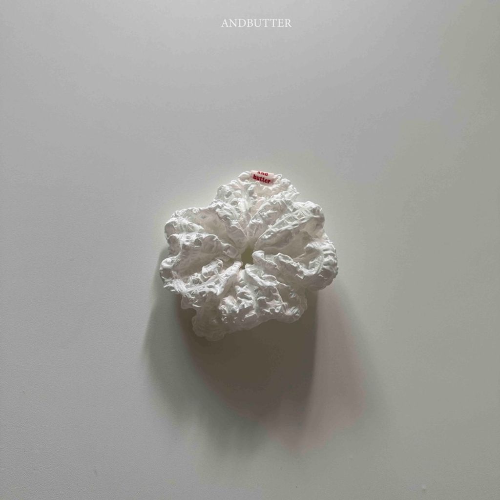 30557E84-78BB-4AF2-9F31-C939ABA97112_1_105_c