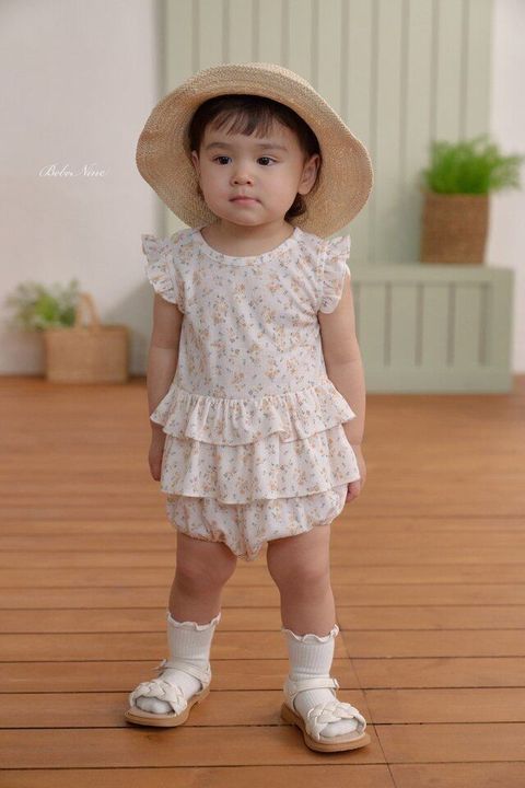 8B9A7A27-C515-4A87-9FD3-3263A90A5BB0